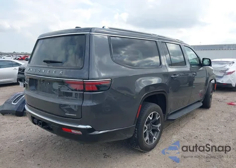 2024 Jeep Wagoneer L Series Iii 4X4 z USA, uszkodzony, nr VIN 1C4SJSDP8RS169001